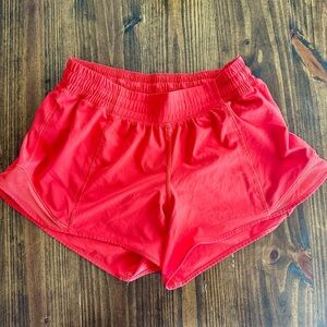 Lululemon Hotty Hot shorts